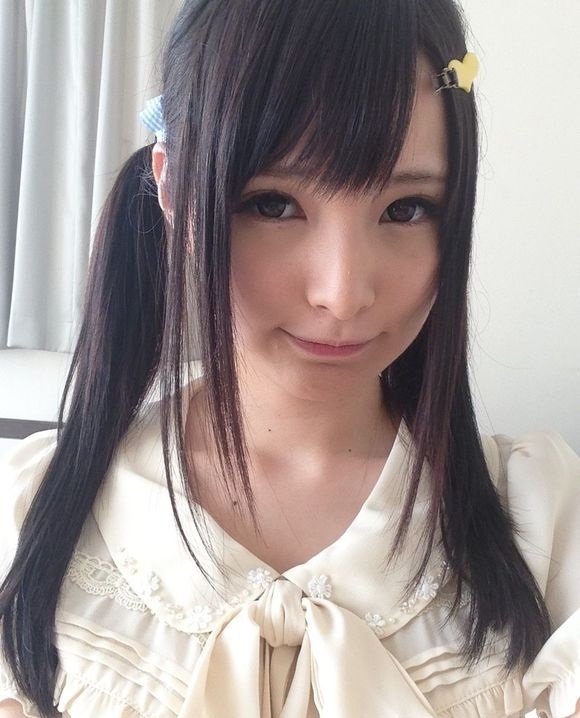 日本AV女优坂口美穗乃宣布退役