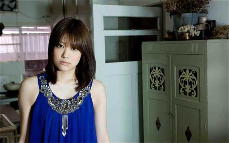 宝贝腿打开我进不去 (皇帝皇子h)全文阅读