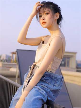 入了七十岳的滋润 宝贝把腿张开我要添你下边