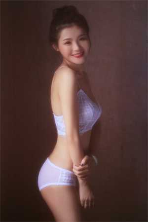 宝贝乖女水真多小芳免费阅读|我在车后座挺进了她