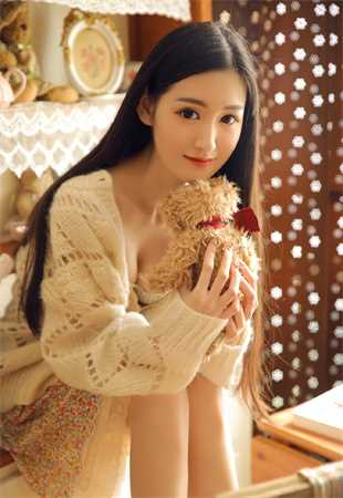 讲讲自己第一次细节真实女生|疼别放了装不下了草莓