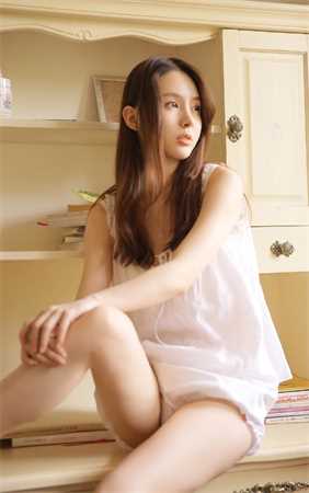 岳抬高腿让我进全文阅读_媚肉翻出 蜜汁横流